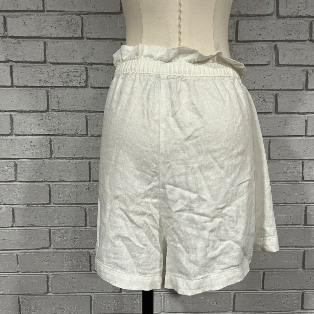 ASOS DESIGN White Linen Blend Paperbag Waist Shorts Coastal Preppy Sz 14